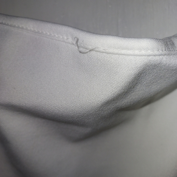 WINDSOR Maggie white Ruffled High Slit Crepe Formal Dress - Picture 6 of 10